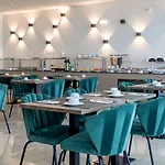 Hotel Oporto Airport & Business