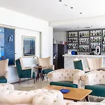 Oporto Airport & Business 4*