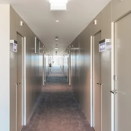 Oporto Airport & Business Hotel