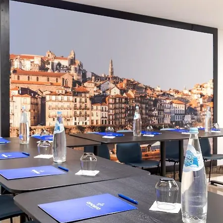 Oporto Airport & Business Hotel