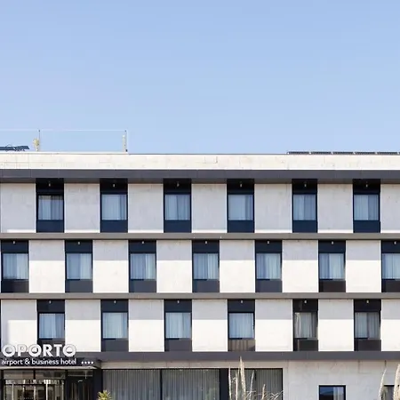 Oporto Airport & Business Hotel