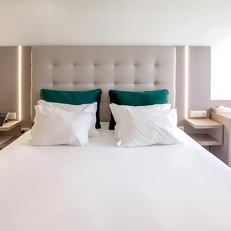 Oporto Airport & Business Hotel