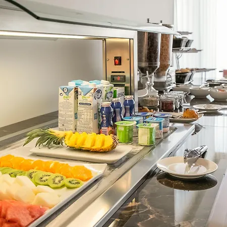 Oporto Airport & Business 4* Maia (Porto)