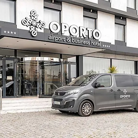 Oporto Airport & Business Отель