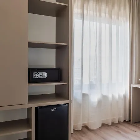 Hotel Oporto Airport & Business Maía