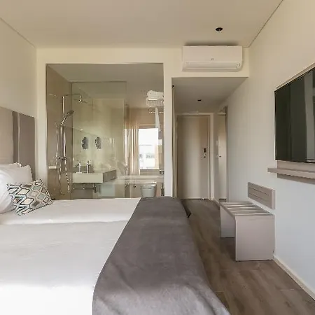 Hotel Oporto Airport & Business