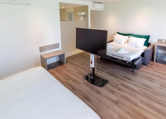 Oporto Airport & Business Hotel