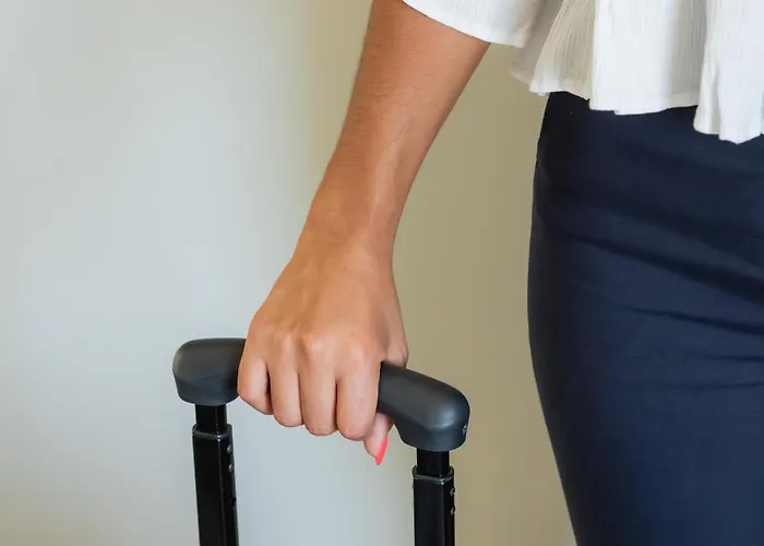 Oporto Airport & Business Ξενοδοχείο Maía