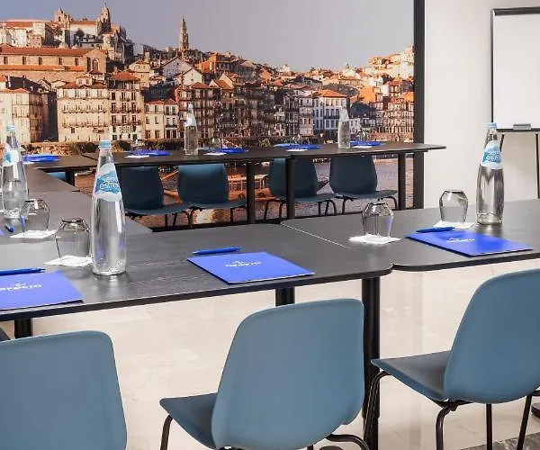 Oporto Airport & Business 4*