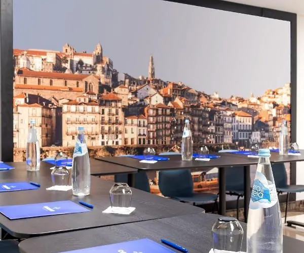 Oporto Airport & Business 酒店