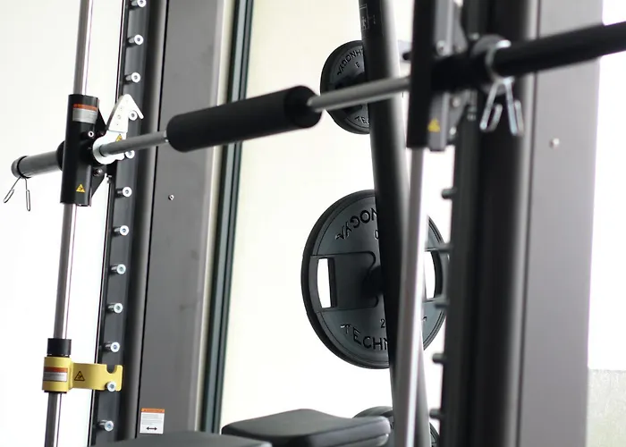 Oporto Airport & Business