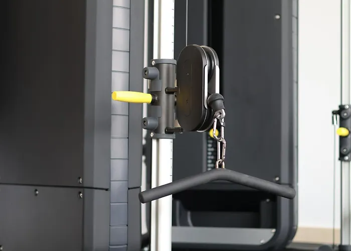 Oporto Airport & Business Hotel 4*