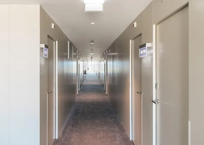 Oporto Airport & Business Maía