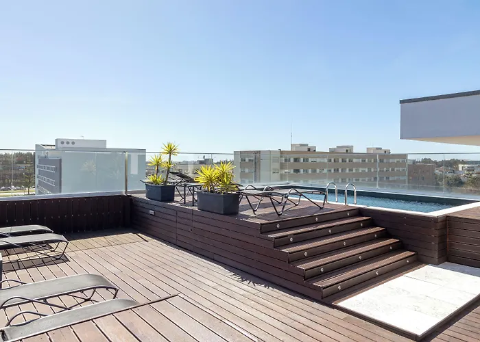 Oporto Airport & Business Hotel Maía