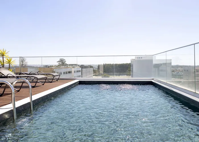 Hotel Oporto Airport & Business 4*